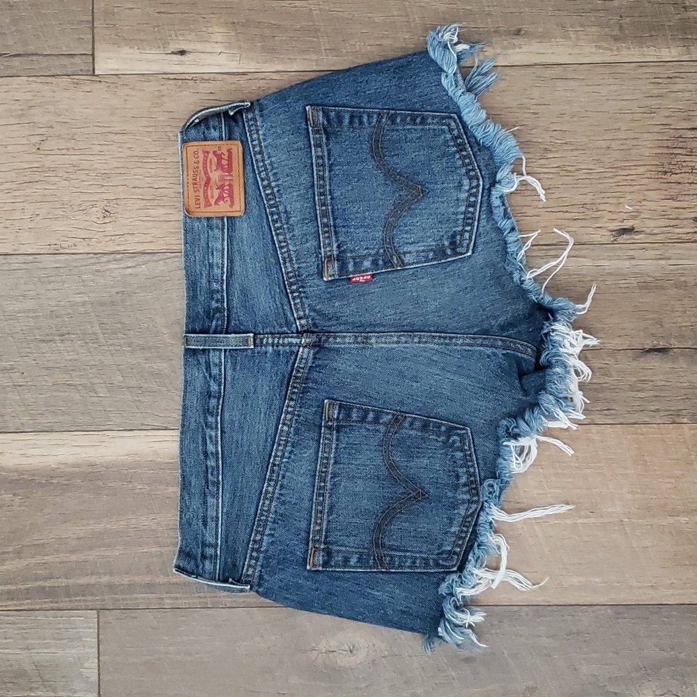 Levi's Women's Short Shorts